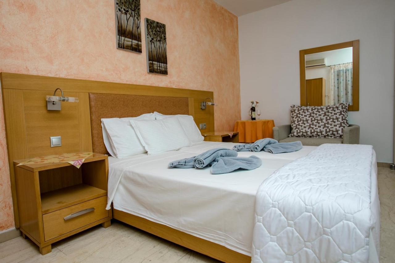 Maik Apartments Metamorfosi  Luaran gambar